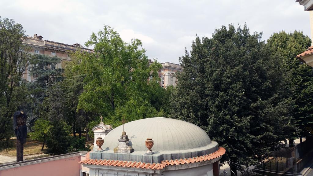 L'Insolita Reggia Caserta Eksteriør billede